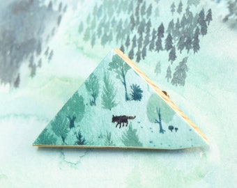 Wolf Pin Wooden Brooch Forest Pin for Backpack