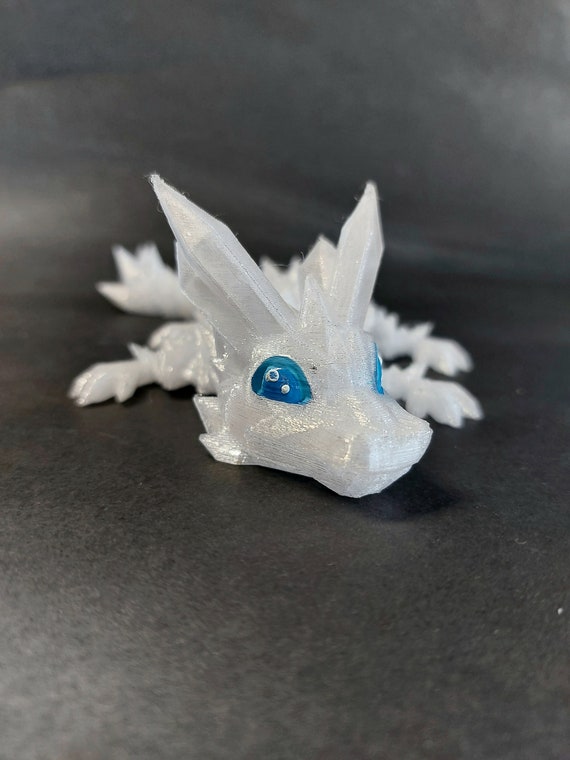 Icy Baby Dragon Articulated Dragon-Relief Stress-Anxiety Dragon, Cute Blue Eyes Fidget Toy Birthday Gift, Love Dragon Office Desk Decor