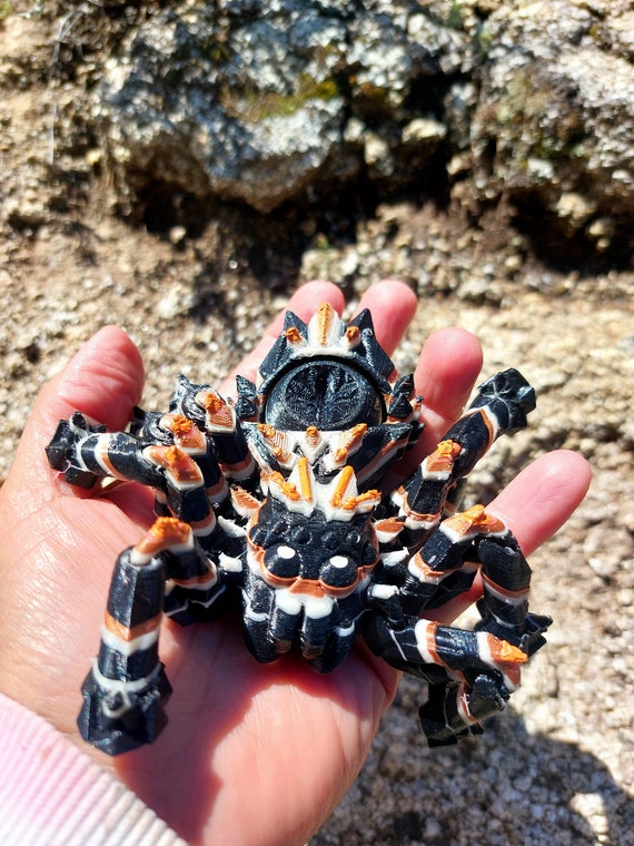 Tarantula Spinner Spider 3D Printed Articulated Stress and Anxiety Relief Toy , Easter Spider Birthday Office Desk Toy