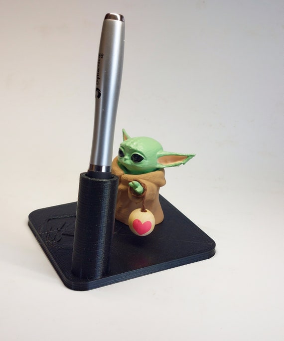 Star Wars Grogu Love Birthday Gift, Baby Yoda Star Wars pen holder, Grogu office decor, Star Wars Wedding Pen Holder