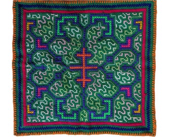 SHIPIBO MAYA KENE icaro small  tapestry handmade authentic tribal altar shrine cloth
