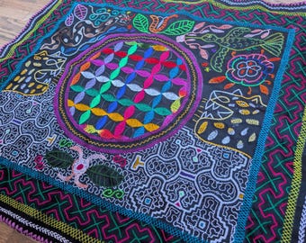 SHIPIBO  FLOWER of LIFE  Shamanic twin flame healers ceremonial cloth.