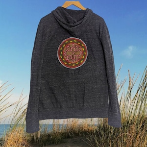 Shipibo Icaro Embroidered Hoodie: Kene Native Art, Men&#39;s Large