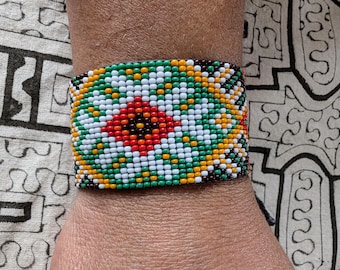 HANDMADE AMAZONIAN  Beaded  BRACELET with Adjustable Closure