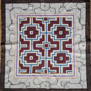TRADITIONAL ClASSIC SHIPIBO tapestry, Xao and Maya Kene