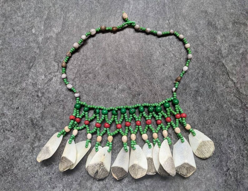 SHIPIBO BIB NECKLACE Unique one of a kind tribal design