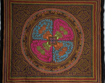 WALL HANGING SHIPIBO cloth for ceremonial shamanic healing ayahuasca vision dmt art