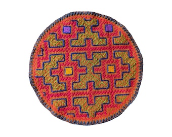 SHIPIBO ROUND PATCH  embroidered tapestry Xao Kene