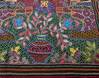 SHIPIBO  AYAWASKA Shamanic twin flame healers ceremonial cloth.