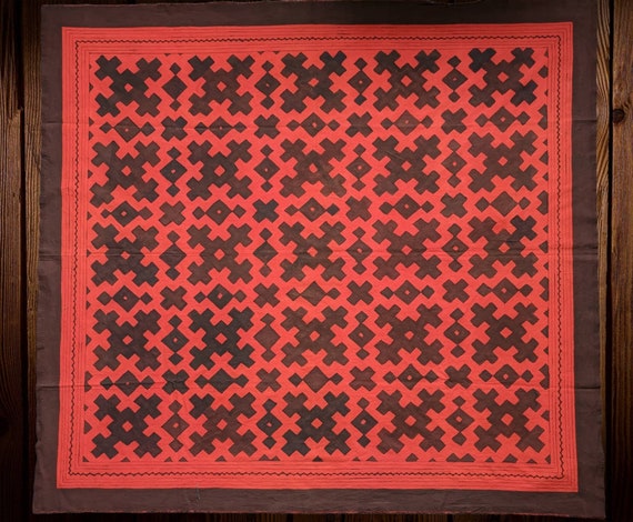 LARGE SHIPIBO WALL Art Handpainted  tapestry ceremonial altar table mesa red cloth Xao Kene