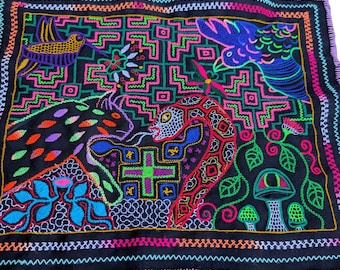 SHIPIBO ALTAR CLOTH Andean Spirit totem animals Eagle, Puma,Snake Hummingbird tapestry shamanic cloth wall hanging home decor