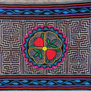 Shipibo Embroidery Cloth: Flower of Life Altar Tapestry