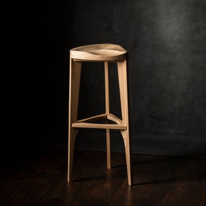 Terza Maggiore - Oak wood bar stool - Carved seat - Counter stool - Bar stool - 24&quot; to 34&quot; height  - Bar counter table - Free shipping