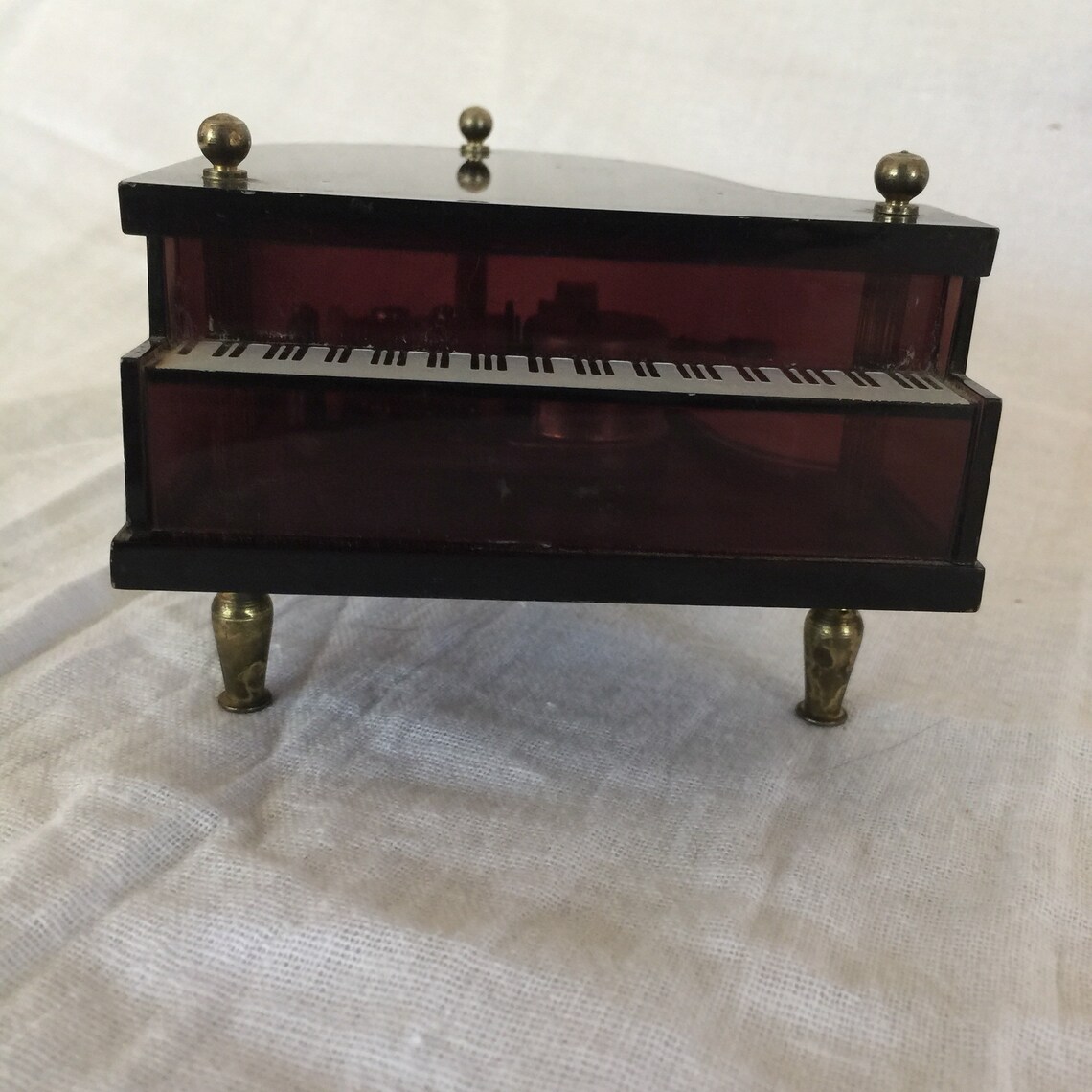 Vintage Clear Lucite Piano Music Box Music Box With Sanyo Mechanism