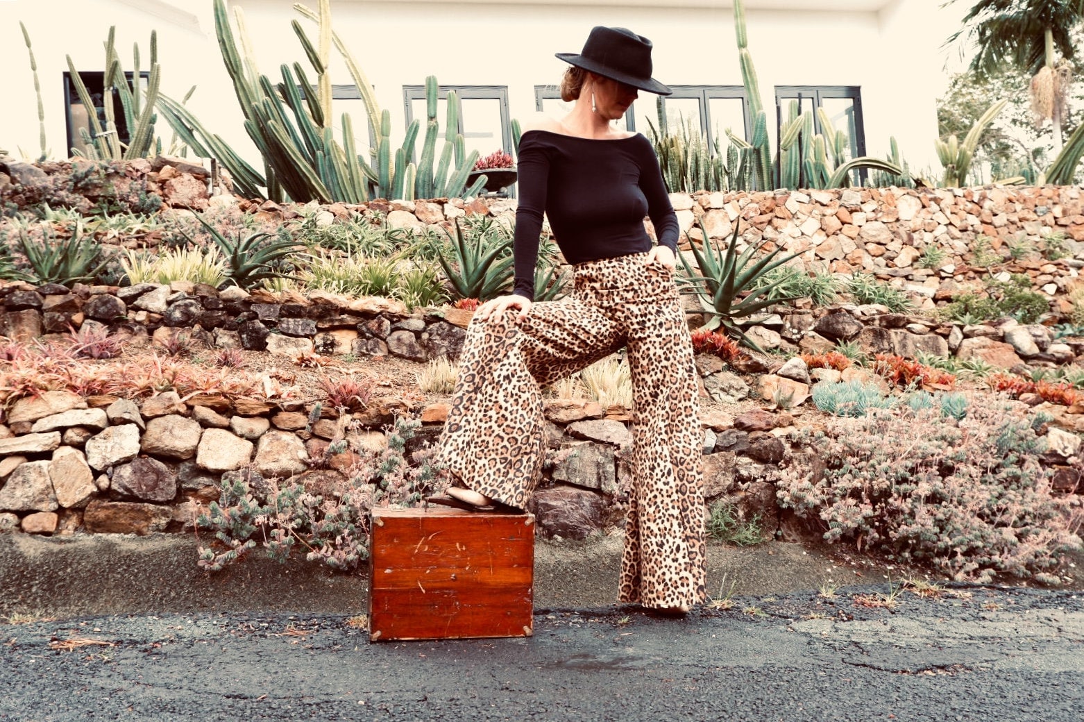 Flared leopard pants sales
