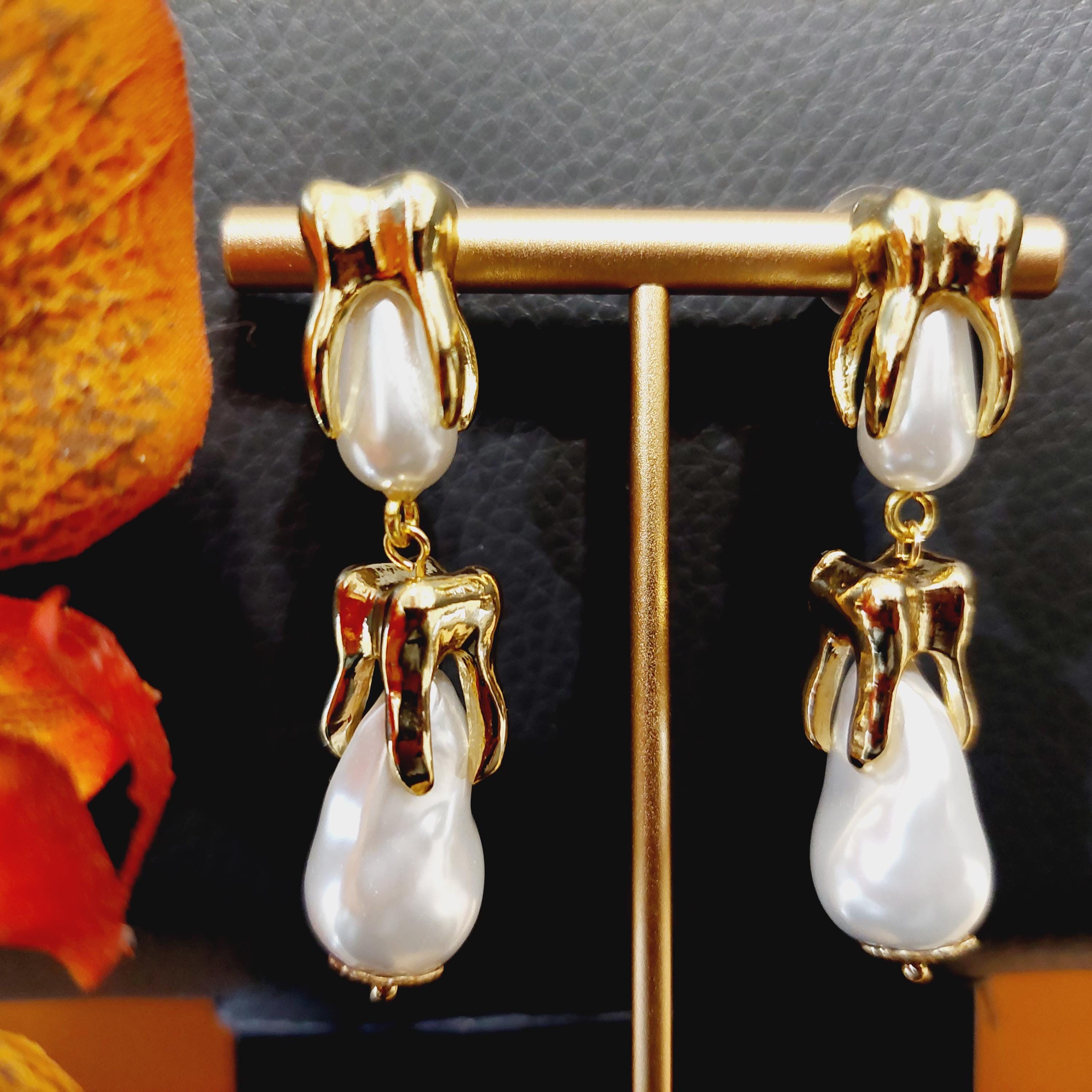 Schiaparelli Inspired Gold & Black Bird Lock Drop Earrings - Elegant Accessories Schiaparelli Pearl Place Vendôme Padlock Earrings - Drop  main image 4