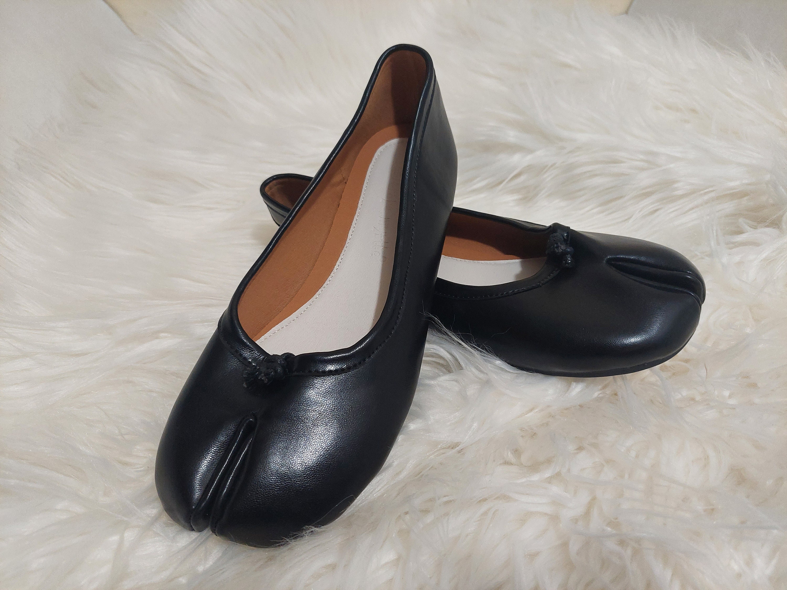 Handmade Women's Tabi split-toe Eco Leather Ballet Flats Sandal Soft Slip-on Split Toe Shoes
