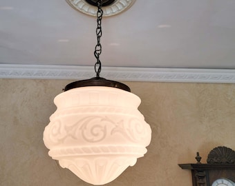 451c Antique 1920's 30's Victorian Glass Shade Ceiling Light Fixture pendant hall porch