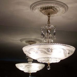 929 Antique 1930&#39;s-40&#39;s Ceiling Light Fixture Chandelier arT DEco Lamp  Glass Shade