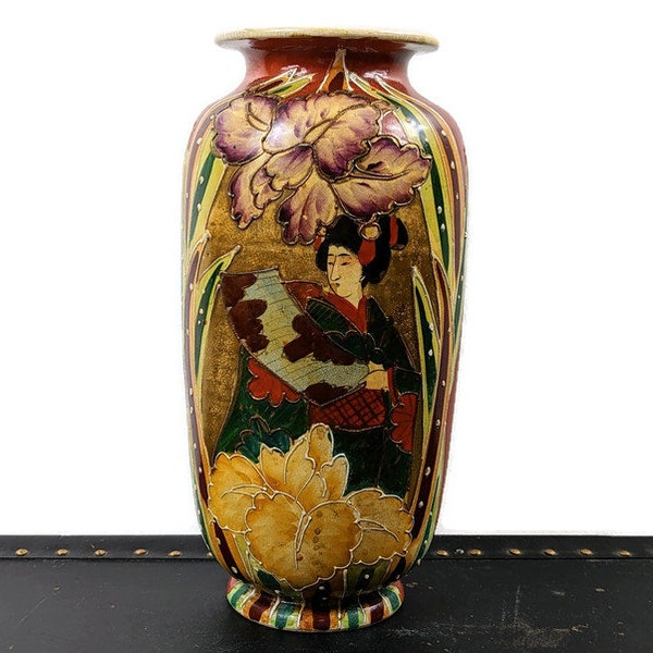 Ancien vase japonais peint à la main Geisha Satsuma