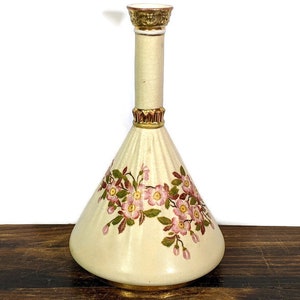 Robert Hanke (RH) Antique Austrian Porcelain Hand Painted Vase with Flowers