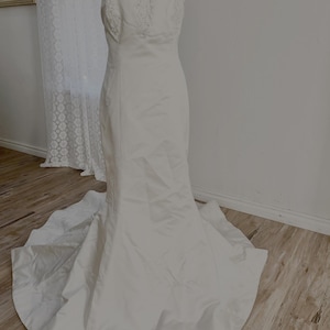 Vintage Vera Wang Wedding Dress