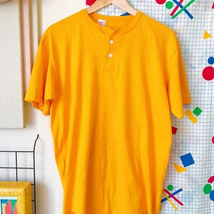 80s Basic Yellow Soffe Henley Baseball Raglan T-Shirt Sz LG