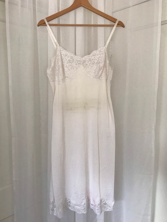 70s 80s Classic White Lingerie Lace Slip Dress Sz… - image 1