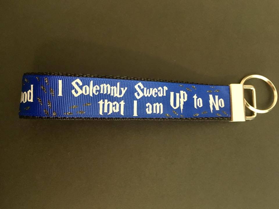 HARRY POTTER UP TO NO GOOD LANYARD WITH METAL CHARM AND KEY HOLDER