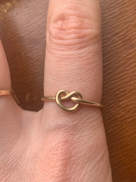 Vintage 14K 585 Yellow Gold Knot Pretzel Knot Ring