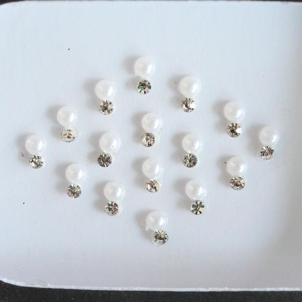 Bindis Pearl Round White Bindis 16 Stickers White Round Bindis,Pearl Bindis,Pearl Face Jewels,Bollywood Bindis,Pearl Stickers/Indian Pearl