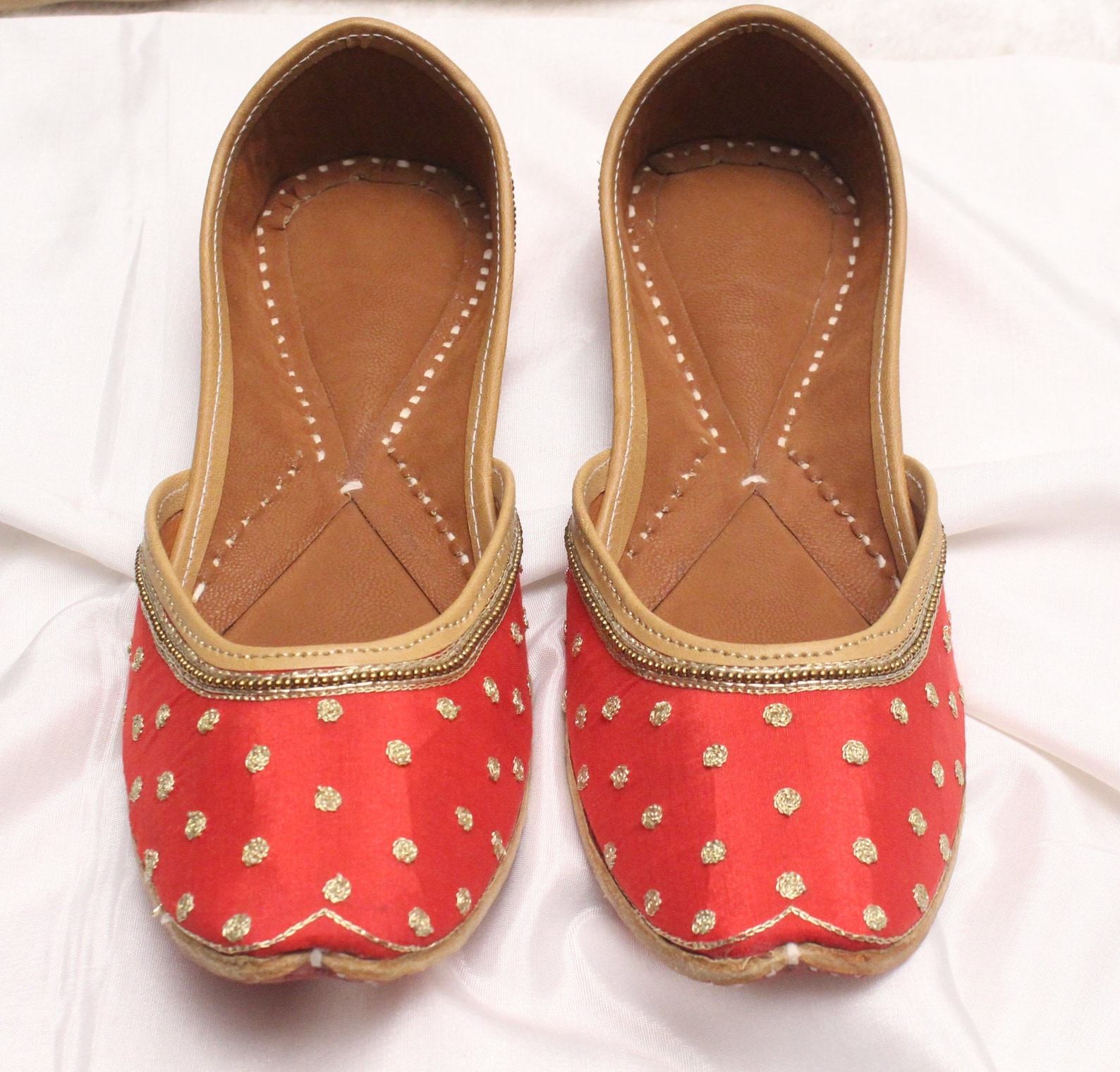 red gold shoes bridal wedding/women maroon red gold jutti shoes/indian wedding flats/ballet flats/khussa shoes/punjabi shoe us s