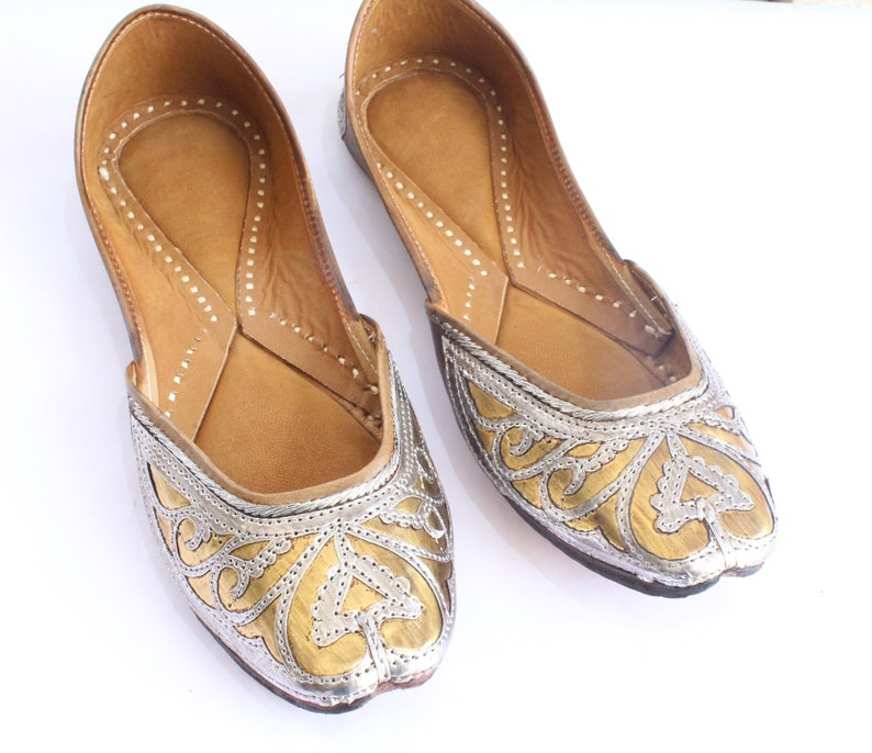 Women Leather Flat Shoes/indian Shoes/punjabi Jutti/summer Etsy