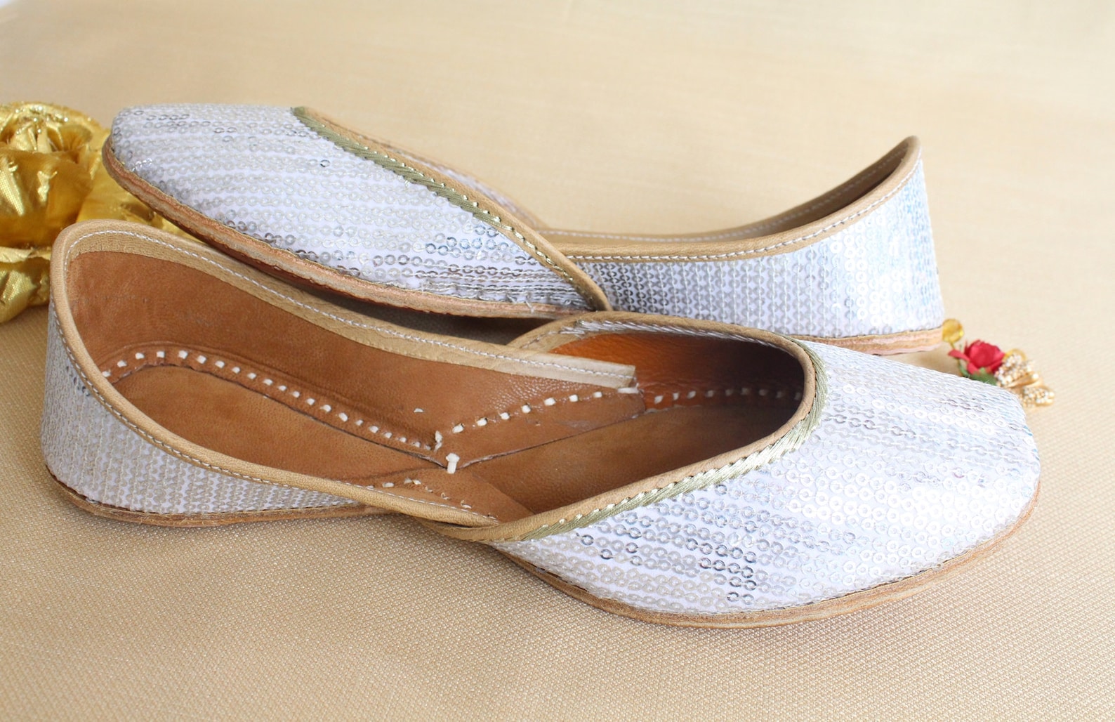 white flats for women