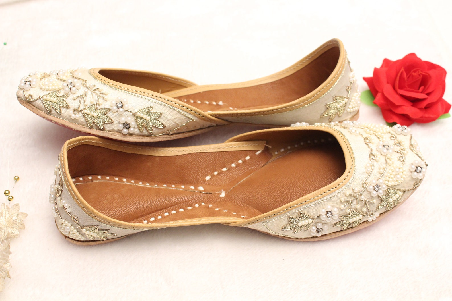 women bridal wedding shoes/indian gold white pearl shoes/gold wedding flats/gold ballet flats/jasmine khussa shoes/rani shoes us