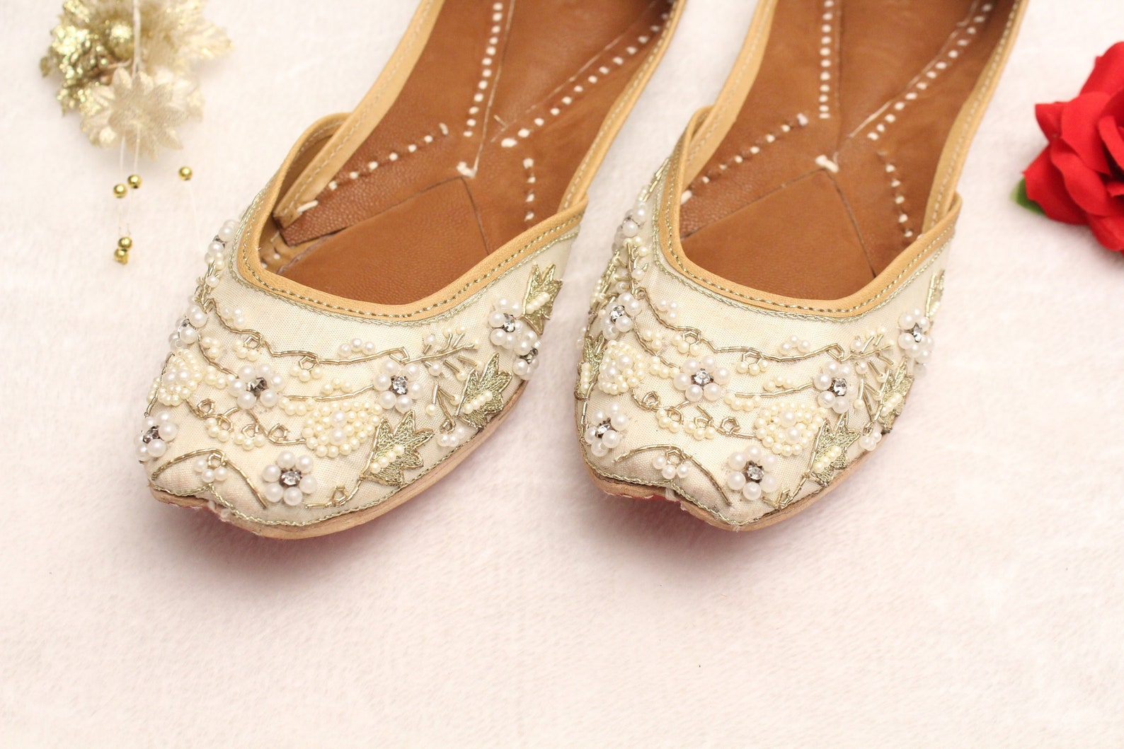 women bridal wedding shoes/indian gold white pearl shoes/gold wedding flats/gold ballet flats/jasmine khussa shoes/rani shoes us