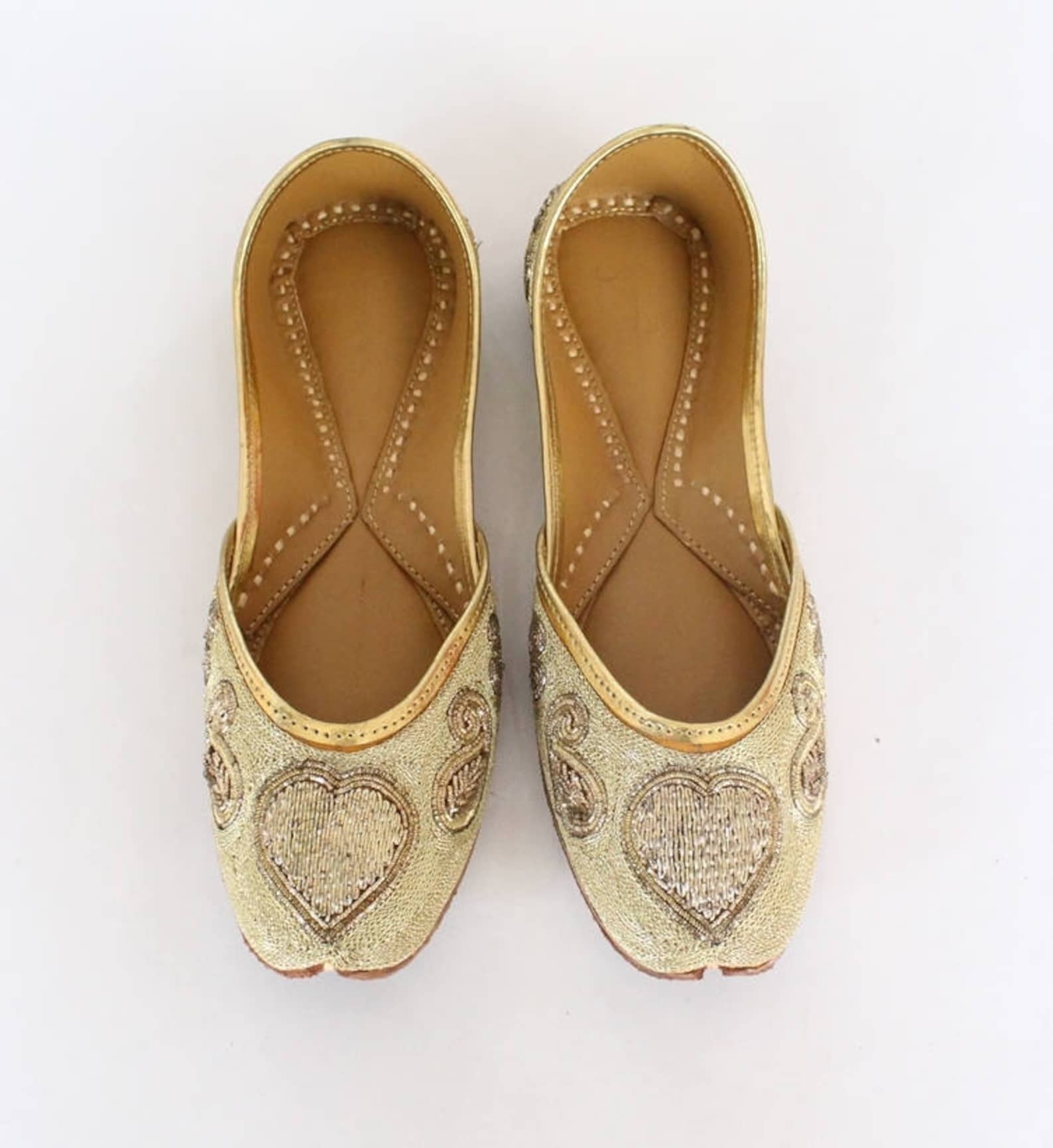 women gold shoes bridal wedding/indian gold jutti shoes/gold wedding flats/gold ballet flats/jasmine shoes/khussa shoes/rani sho