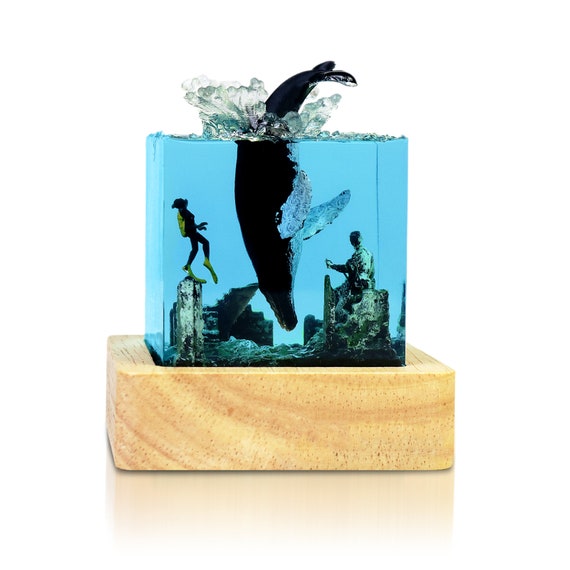 Whale Resin Diorama, Ocean Scene Sculpture, Underwater Art, Wood Base