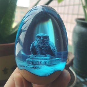 Hagrid&#39;s Owl Resin Night Light: Wizard-Inspired Kids Room Lamp