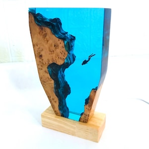 Freediving Resin Night Light: Deep Sea Diver Scene