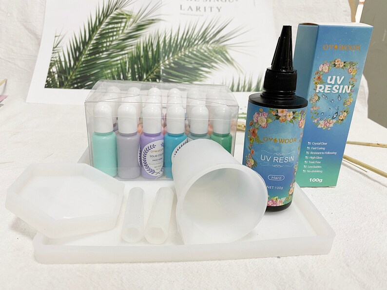 UV Resin Mold Starter Kit Molds And Pigments Resin Molds Etsy