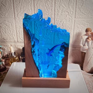 Hammerhead Shark Marine Resin Lamp –a diving adventure souvenir for boys, a New Year's gift