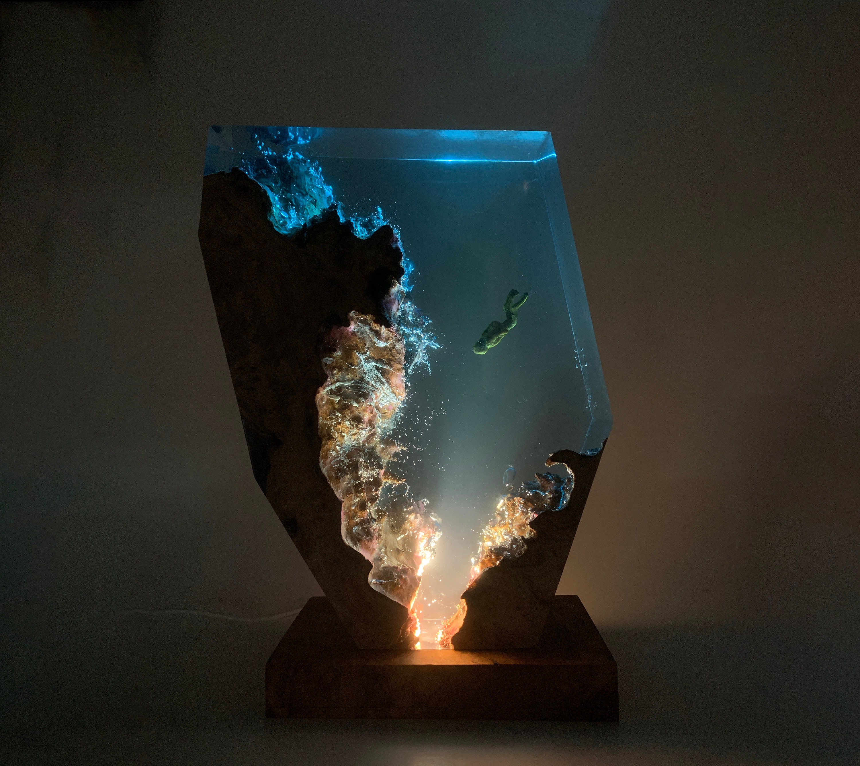 Epoxy Resin Ocean Lamp: Diver Night Light, Wood Decor - Etsy