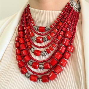 Design necklace "Nine-row"