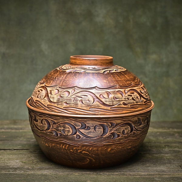 Big ceramic pot handmade Ukrainian pottery bowl with lid bread basket large casserole dish saucepan rustic gift kitchenware