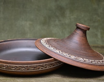 Artisan Moroccan Clay Tagine – Handmade Ceramic Cooking Pot with Lid