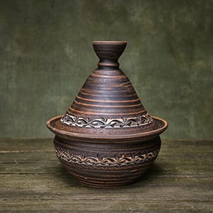 Handmade Ceramic Tagine Pot: Moroccan Cooking Casserole image 4
