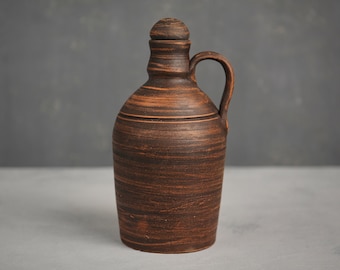 Handmade Bottle with Handle and Lid Red Clay Vessel Jug for Wine Water Juice Milk Vodka Pitchers Pitcher Jar Ewer Jugful 1500 ml