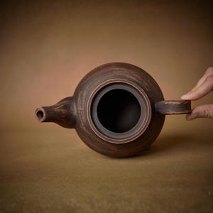 Handmade Teapot: Ceramic Clay Tea Kettle, Rustic Gift for Tea Lovers 34 oz image 4