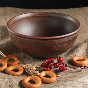 Big bowl of clay, tureen, dish, Plate of red clay, dish, brown plate, Pottery, ceramic, handmade